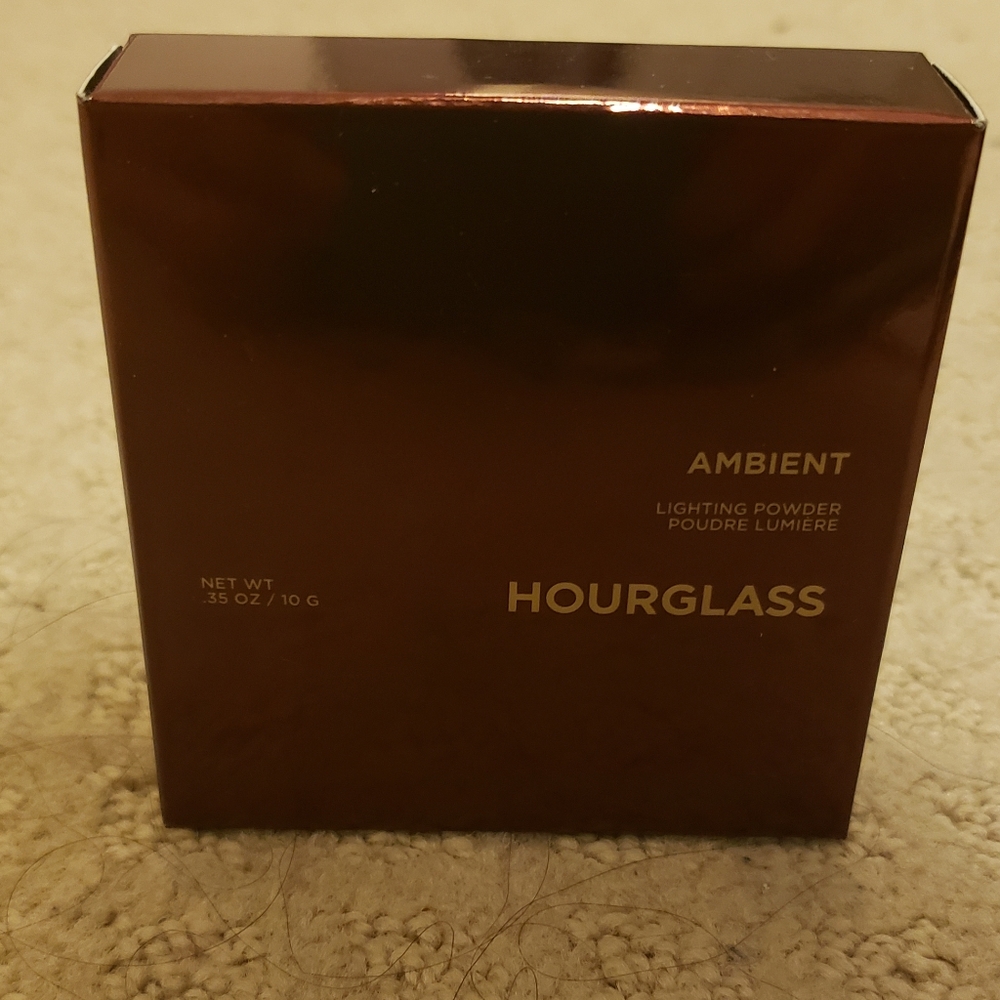 New with Box, Hourglass ambient lighting powder
